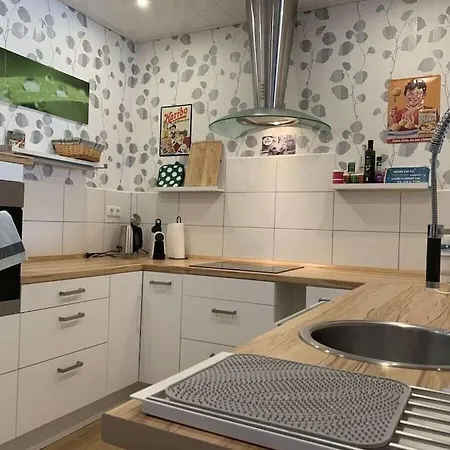 In With Swimming Pool Сasa de vacaciones