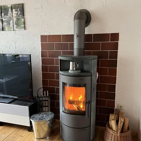 In With Swimming Pool Дом отдыха *